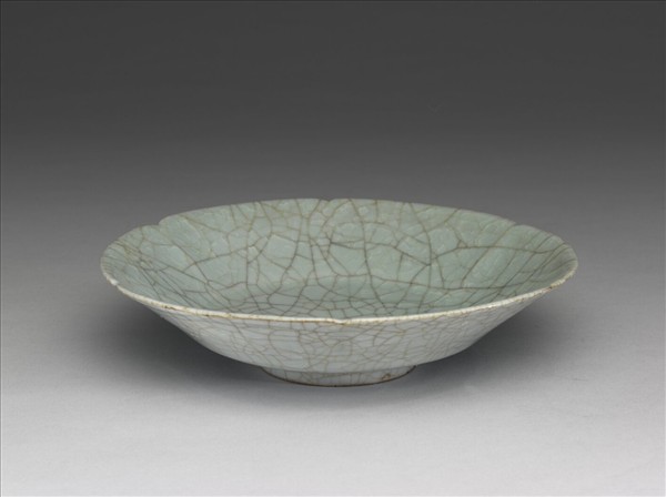 官窯 青瓷葵口盤