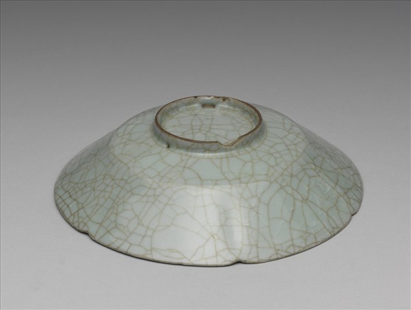 官窯 青瓷葵口盤