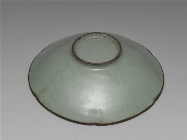 官窯 青瓷葵口碗