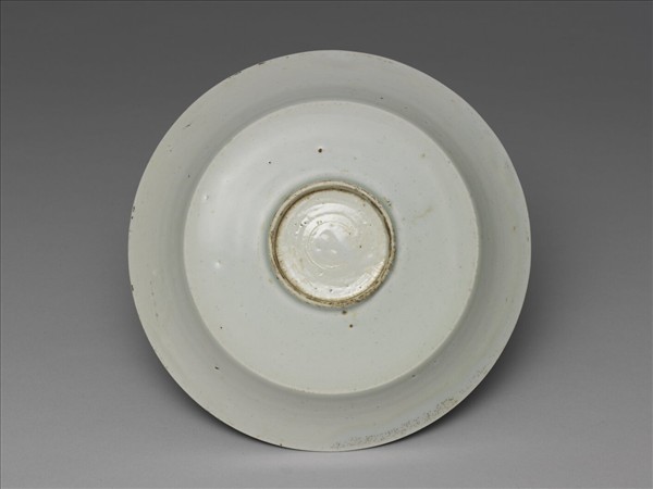 景德鎮窯系 白瓷劃花萱草紋折腰盤