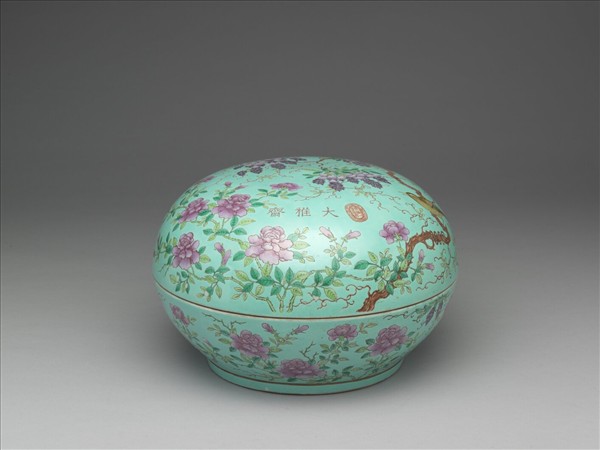 洋彩湖綠地花鳥紋蓋盒