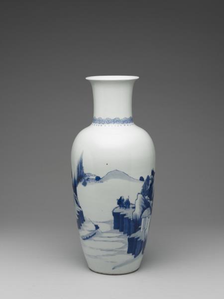 青花山水瓶
