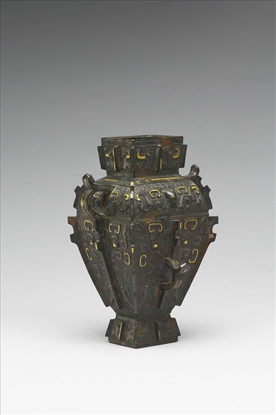 錯金銀獸面紋扁方罍