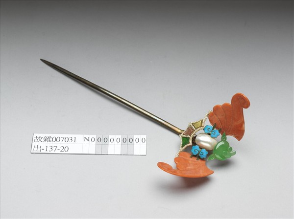 珊瑚翠玉嵌珠蝙蝠簪