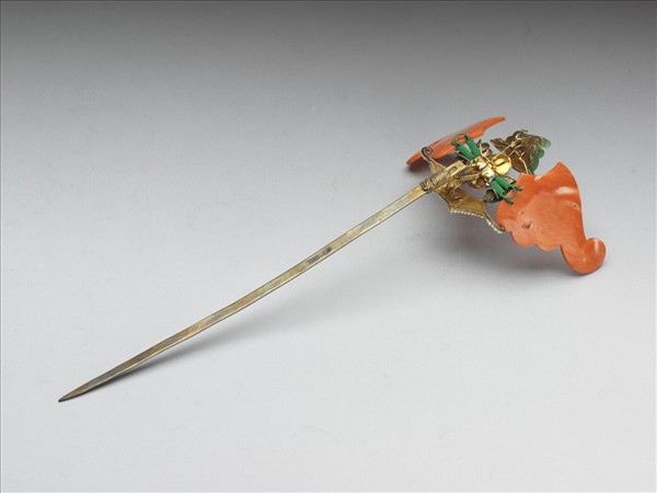 珊瑚翠玉嵌珠蝙蝠簪
