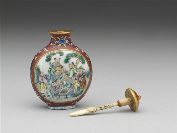 粉彩九老圖鼻煙壺