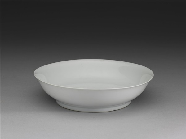 甜白釉盤