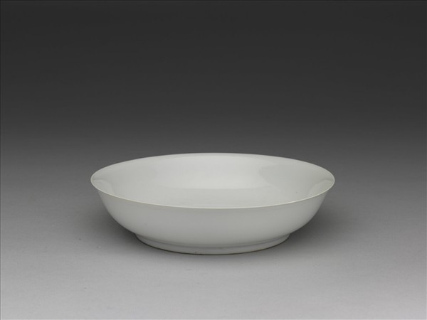 甜白釉盤