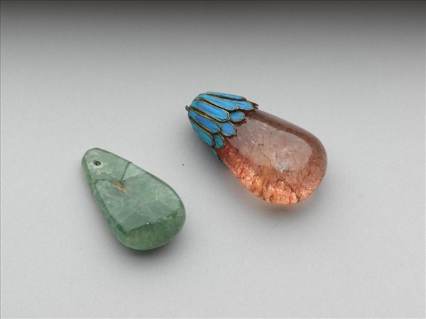 石墜飾（一對）