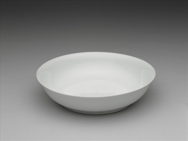 甜白釉盤