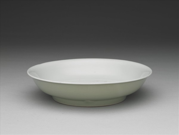 翠青釉白裡盤
