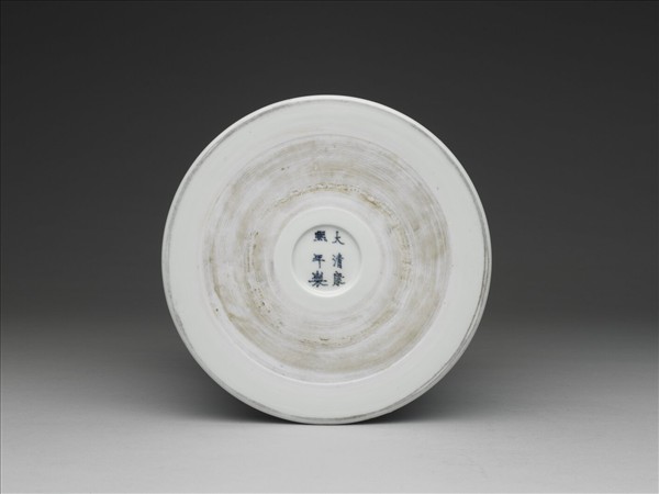 釉裏三色山水筆筒