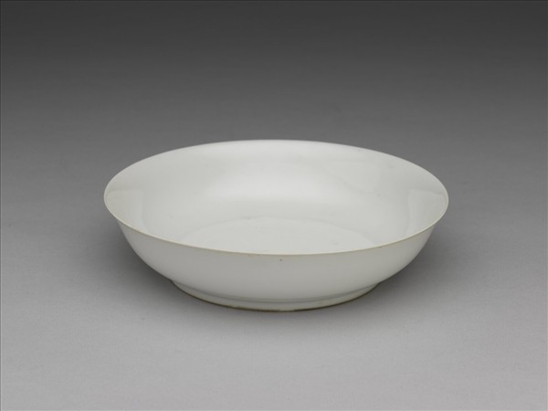 甜白釉盤