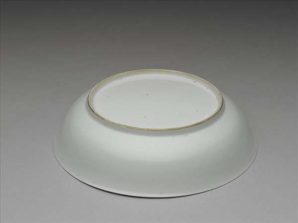 甜白釉盤