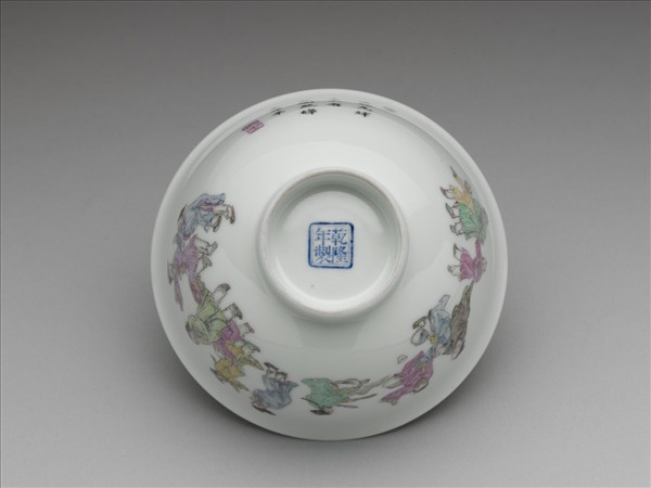 琺瑯彩堯民土釀圖茶碗