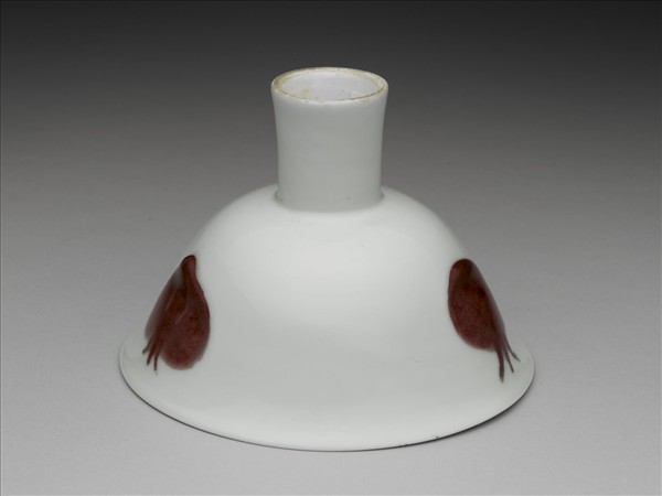 釉裡紅三果紋高足碗