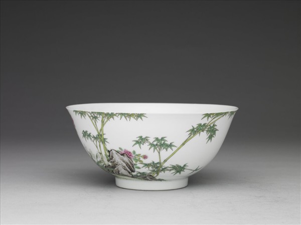 琺瑯彩月季竹石圖碗