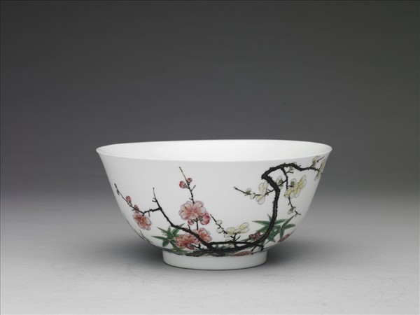 琺瑯彩梅竹圖碗