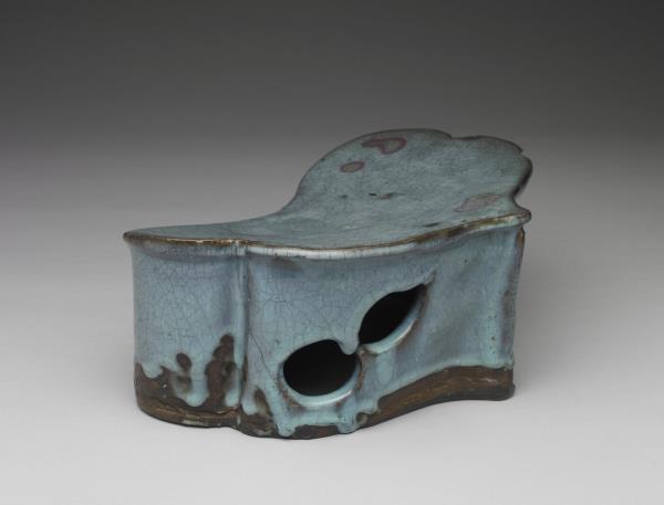 鈞窯 天青釉紫斑如意枕