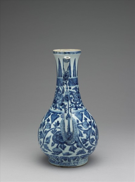 青花牡丹紋執壺