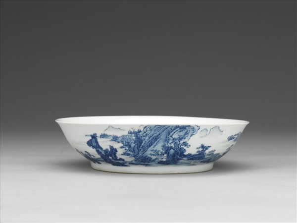 琺瑯彩青山水圖盤