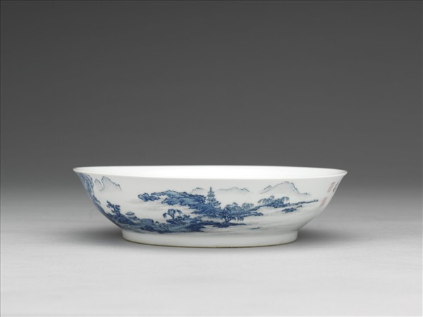 琺瑯彩青山水圖盤