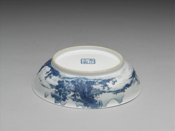 琺瑯彩青山水圖盤