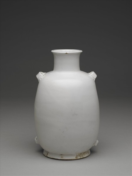 邢窯 白瓷穿帶壺