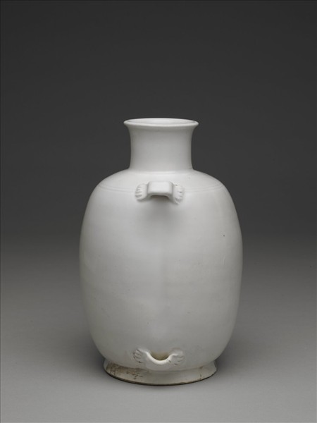 邢窯 白瓷穿帶壺