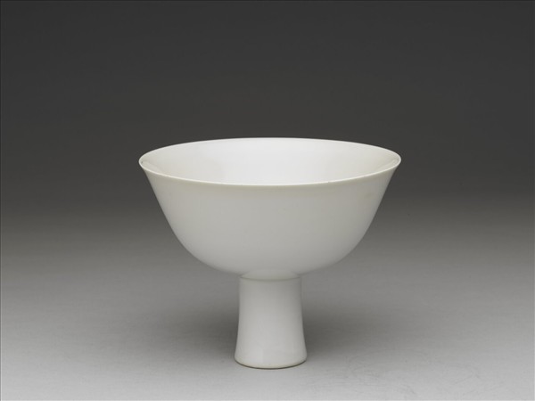 青花花鳥紋高足碗