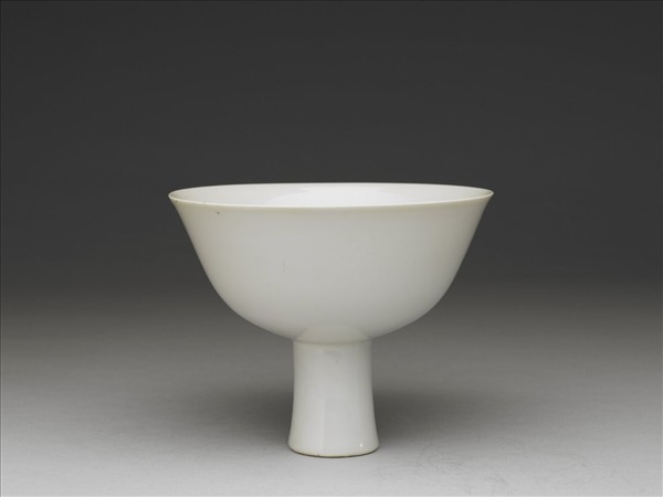 青花花鳥紋高足碗