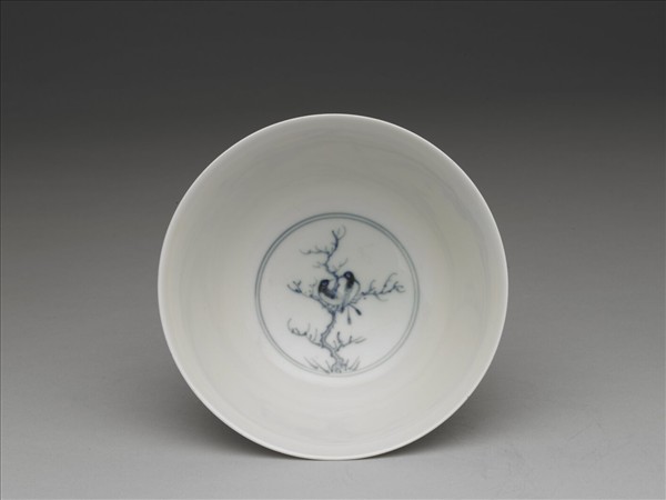 青花花鳥紋高足碗