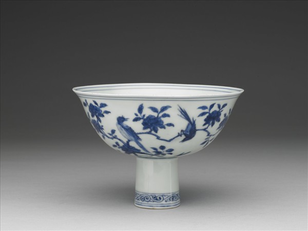 青花花鳥紋高足碗