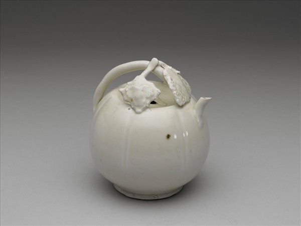 定窯 白瓷瓜式提樑壺