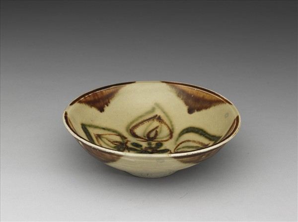 長沙窯 青釉彩繪花卉紋碗