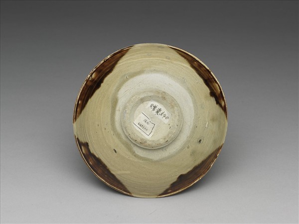 長沙窯 青釉彩繪花卉紋碗