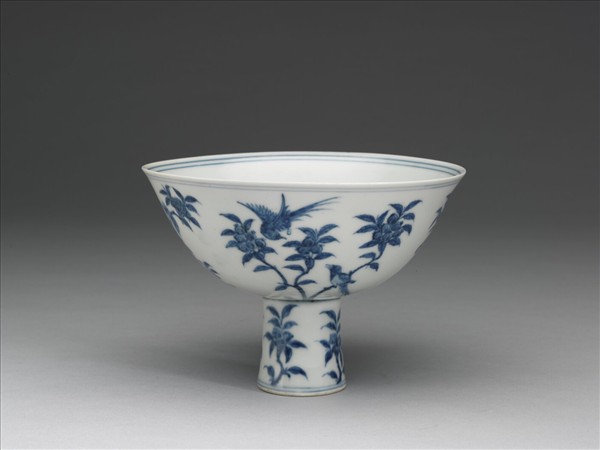 青花花鳥紋高足碗