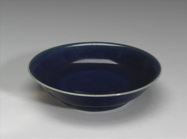 霽青釉盤