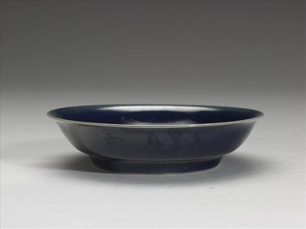 霽青釉盤