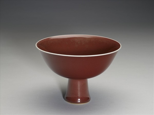 霽紅釉高足碗