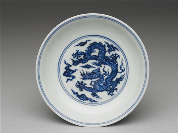 青花雲龍紋盤