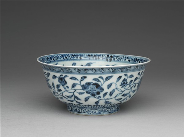 青花四季花卉紋碗