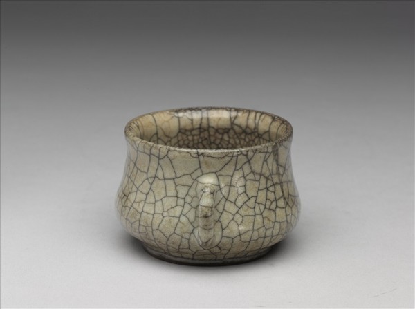 哥窯 青瓷雙耳爐