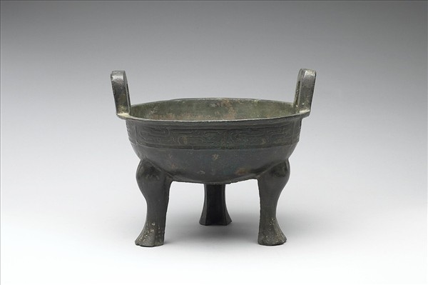 竊曲紋鼎