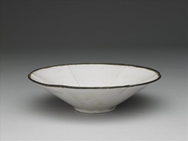 定窯 白瓷葵口碗