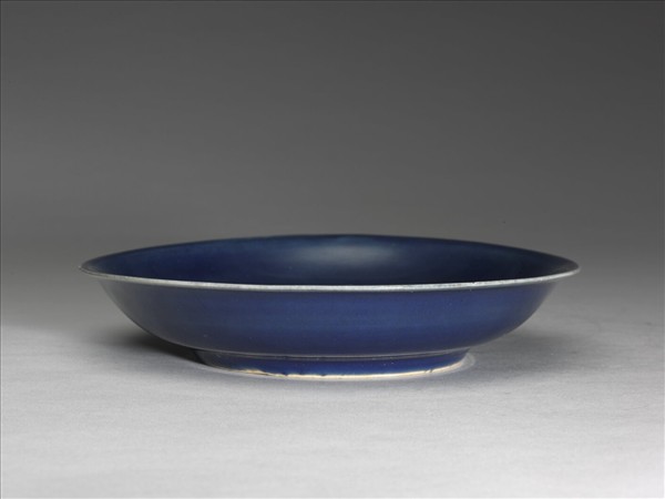 霽青釉盤