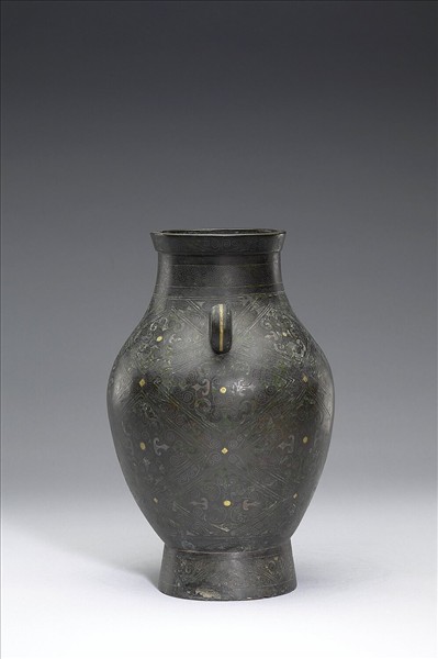 嵌金銀雲雷紋壺