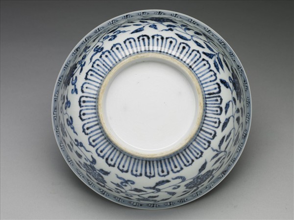 青花四季花卉紋碗