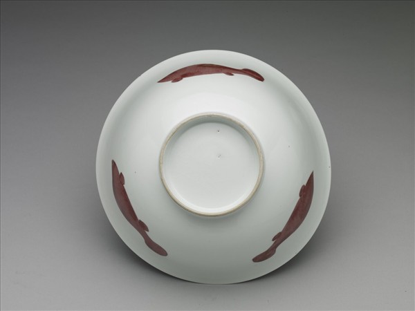 釉裡紅三魚紋碗