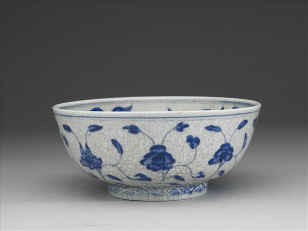 青花花卉紋碗